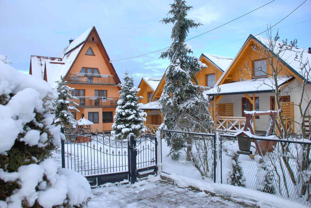 Hotel DW KINGA i DOMKI Kacwin Zewnętrze zdjęcie